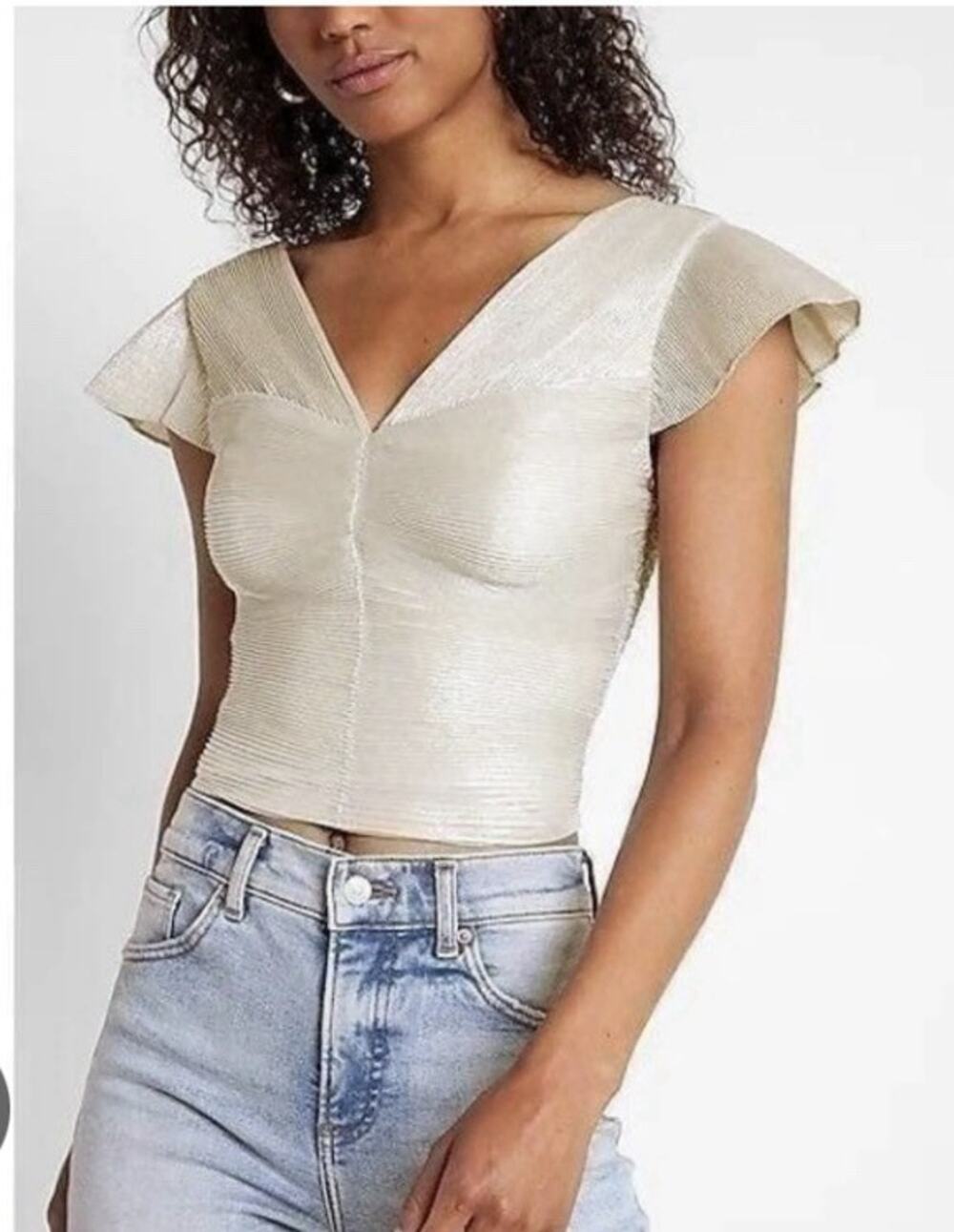 Express Metallic Pleated Flutter Sleeve NWT Size L Retail$84
